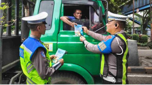 penertiban lajur tol