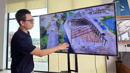 bantahan caplok sungai Grand Eastern