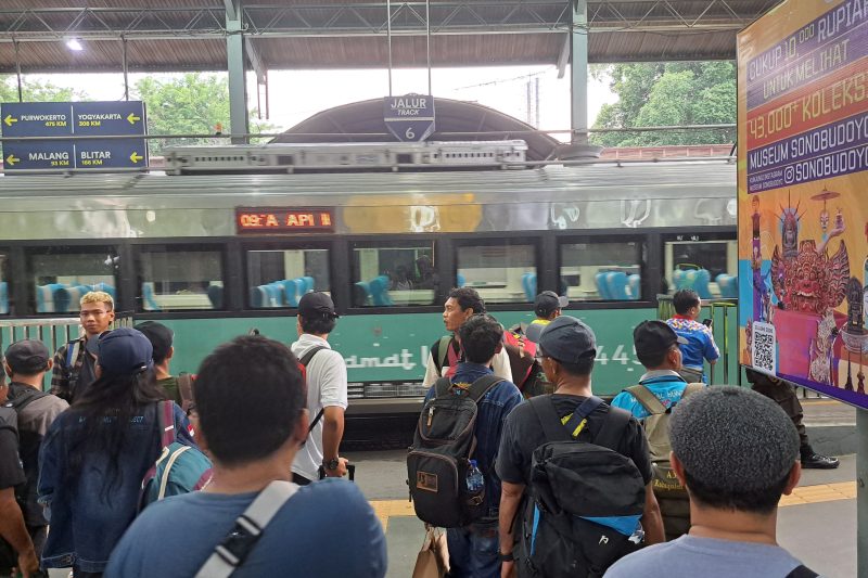 Daop 8 Surabaya Pastikan Tiket Arus Balik Lebaran 2024