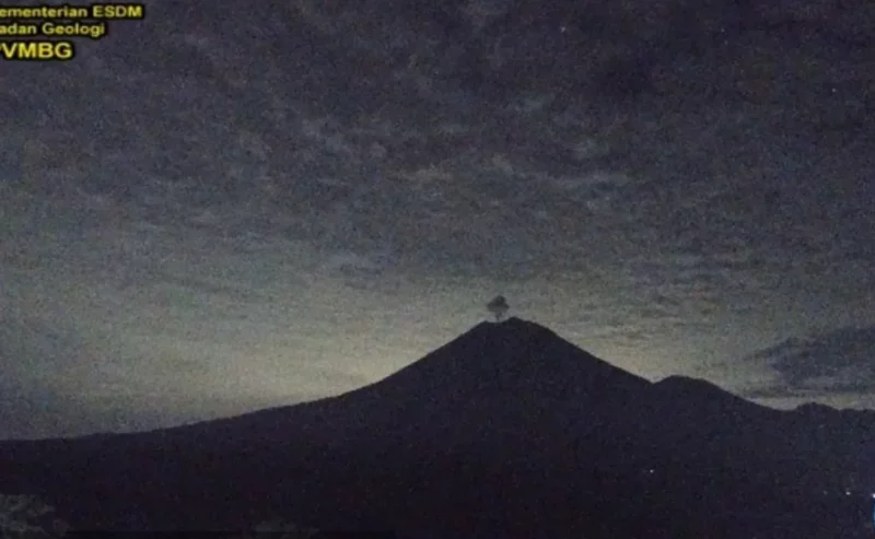 Semeru Kembali Erupsi pada Jumat Pagi