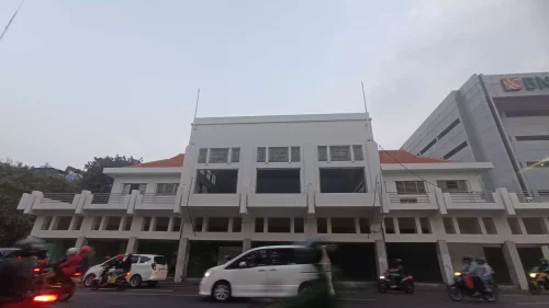 Bioskop Indra, Bioskop Elit di Kawasan Simpangsche Societet