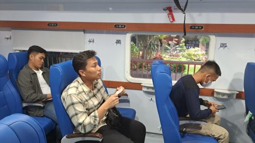 Perjalanan Kereta Api di Daop 8 Surabaya Lebih Cepat di Gapeka 2025