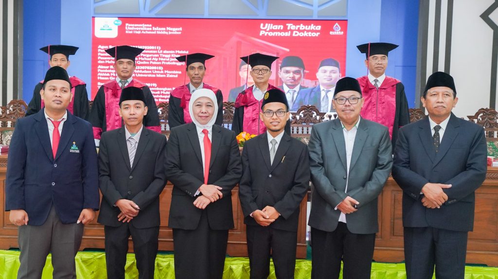 Beasiswa LPPD Pemprov Jatim Lahirkan Tiga Doktor Pertama dari Kalangan Pesantren , Khofifah: Kuatkan SDM Pesantren Menyongsong Indonesia Emas 2045