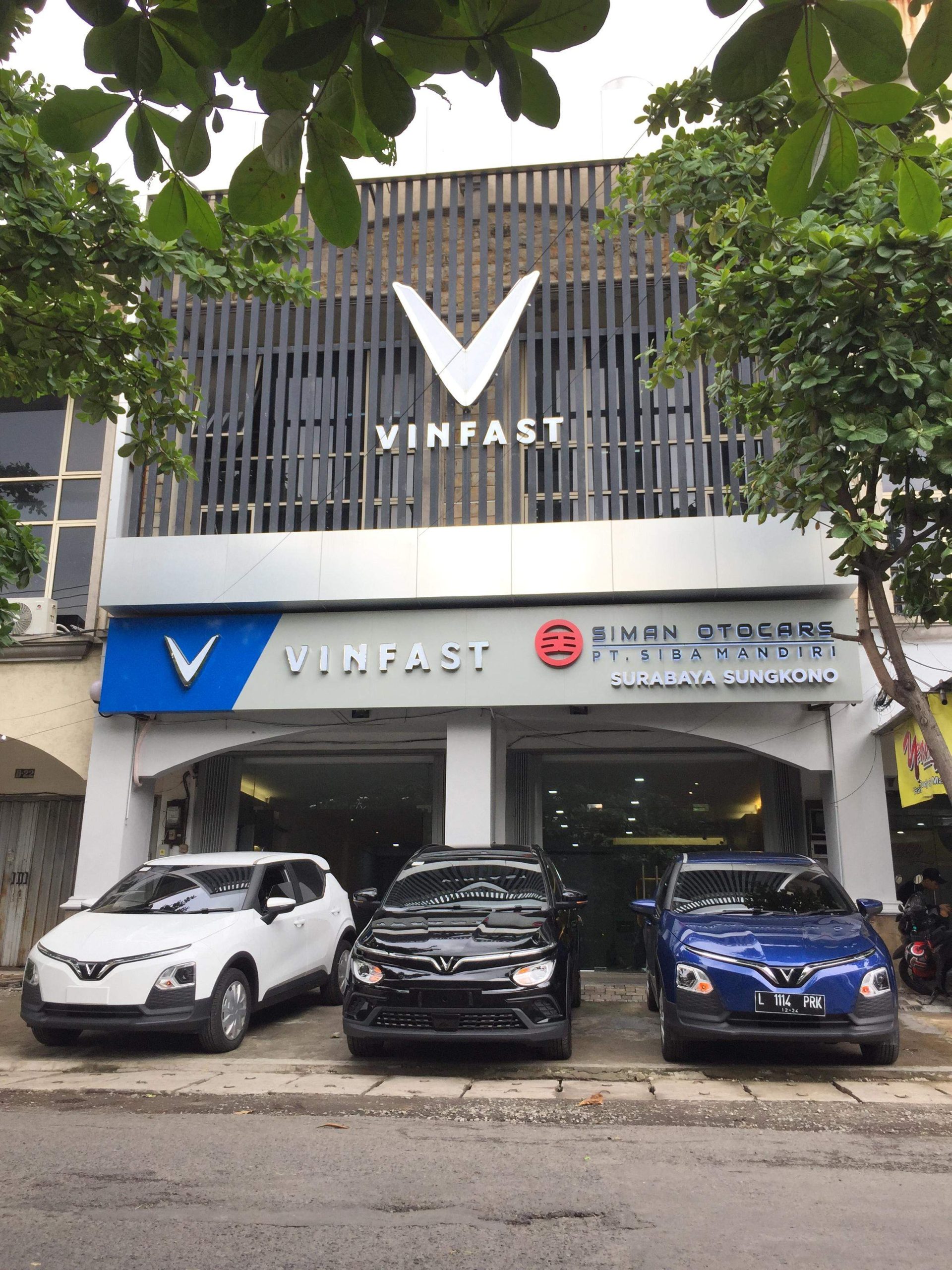 dealer vinfast di surabaya