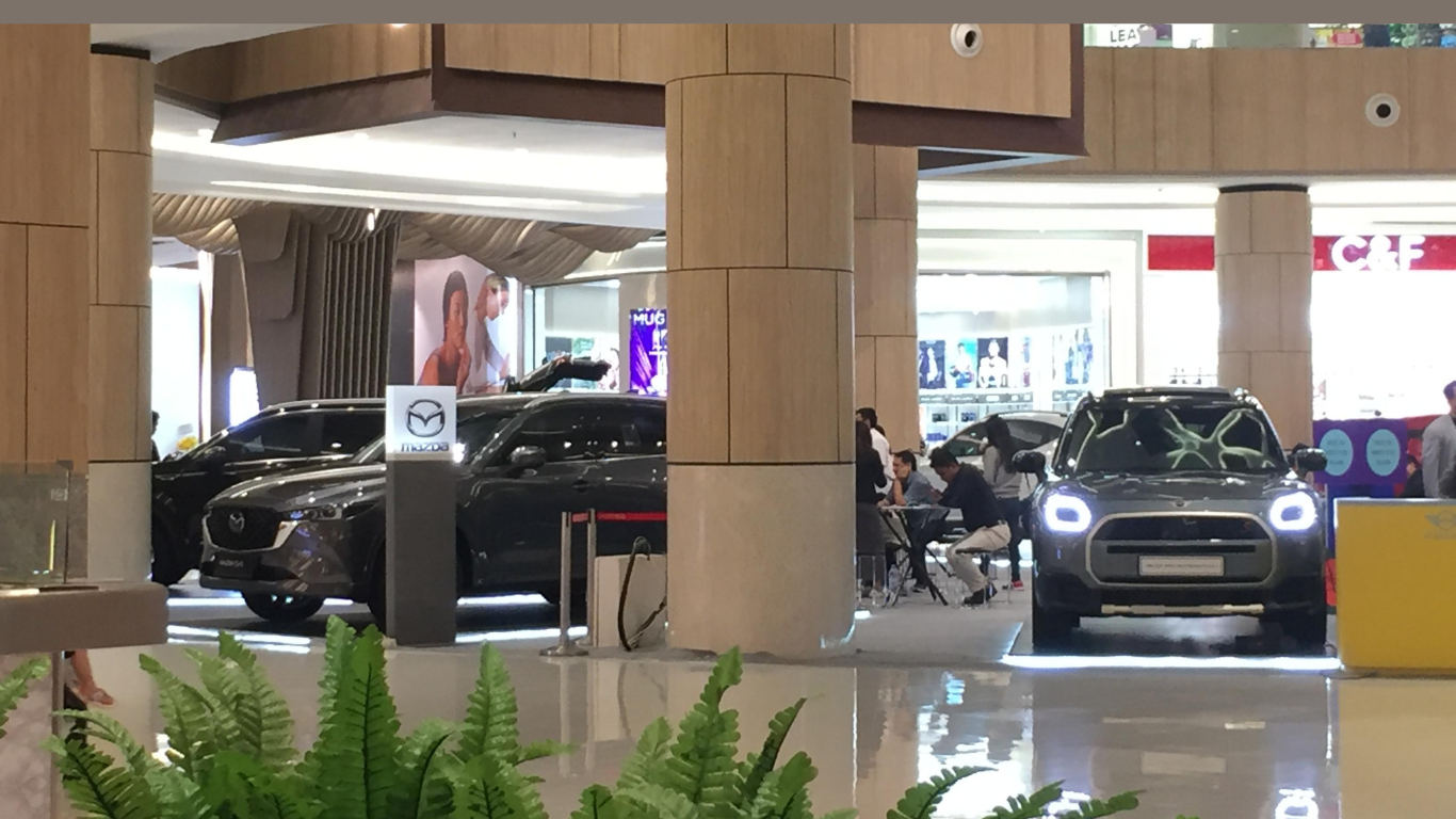 pameran mobil surabaya 2025