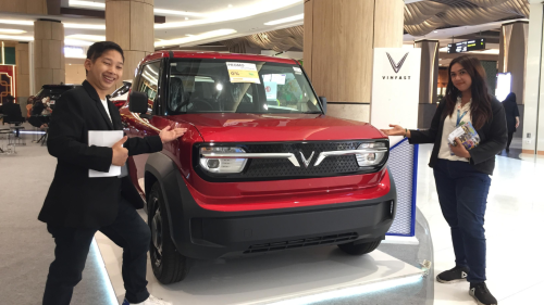 pameran mobil listrik 2025 surabaya