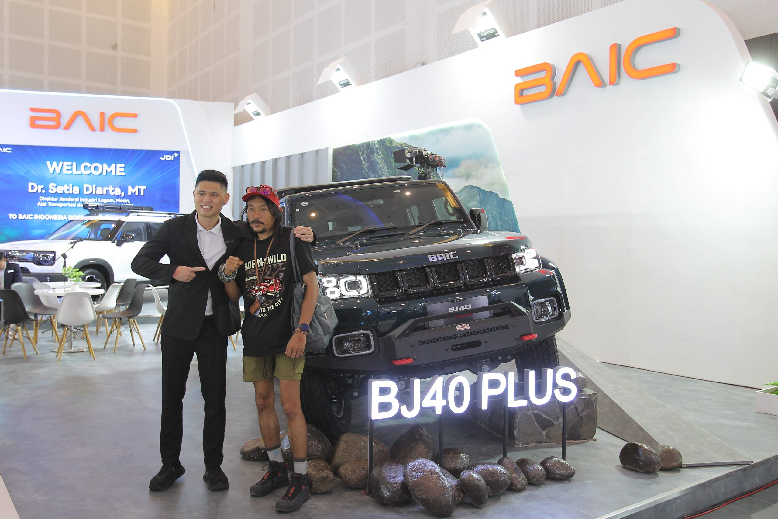 Komitmen BAIC terhadap kepuasan pelanggan juga diwujudkan melalui layanan purna jual yang komprehensif.