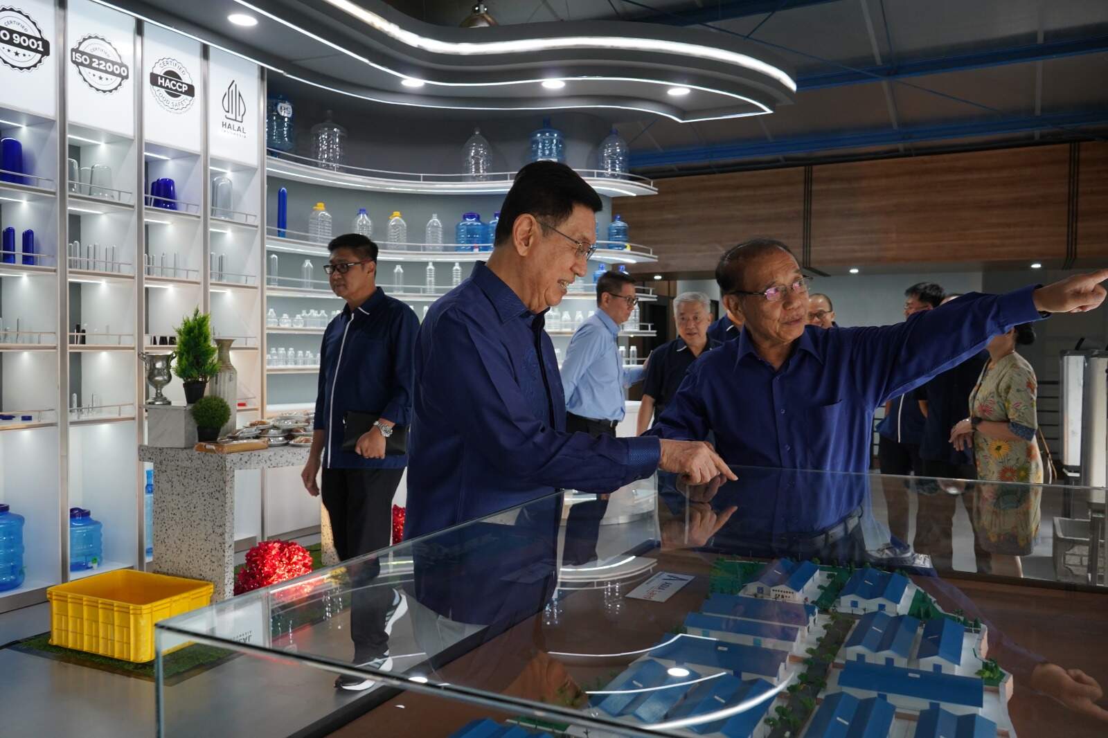 Plant II ini berdiri di atas lahan seluas 50.000 m²
