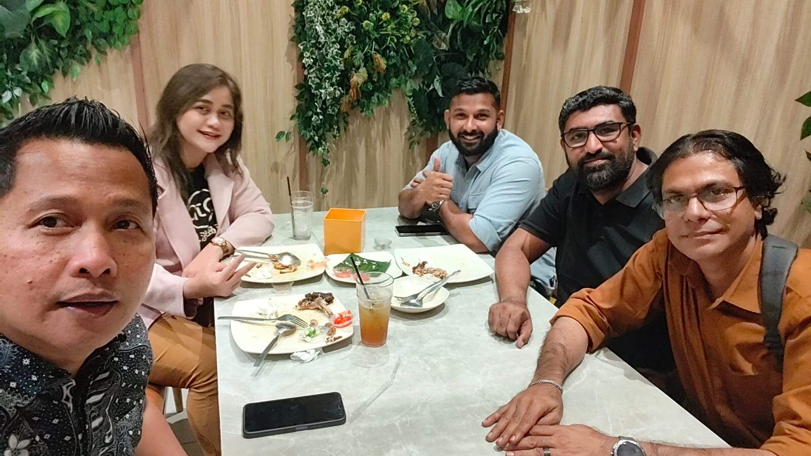 Membawa konsep perpaduan kuliner khas India dan Arab, Briyani & Tandoor KNR tidak main-main dalam menjaga kualitas rasa