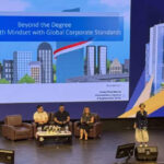 Universitas Ciputra Surabaya membekali para dosen tentang perspektif dunia industri