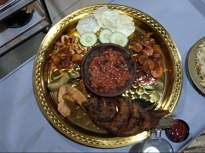 Menu kroyokan Ikan Dorang yang lezat